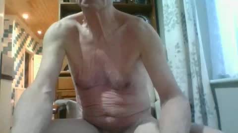 Snapshot of chipper341596 chatting on 13, 1, 2026 chipper341596 online show from 13, 1, 2026