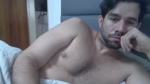 Snapshot of chiquillo871 chatting on 2, 2, 2025 chiquillo871 online show from 2, 2, 2025