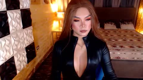 Franching Lee online show from 6, 2, 2026