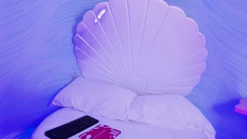 chloe_blowjob online show from 17, 2, 2026