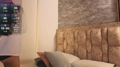 Snapshot of chloe_bluee_ chatting on 26, 5, 2026 chloe_bluee_ online show from 26, 5, 2026