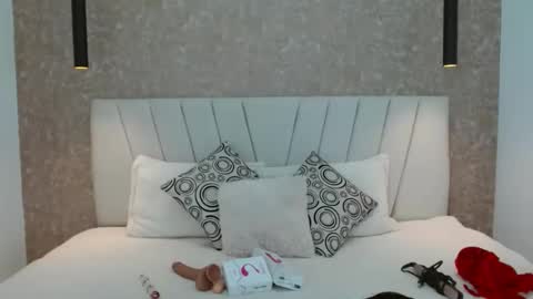 Abby 19 years online show from 16, 2, 2025