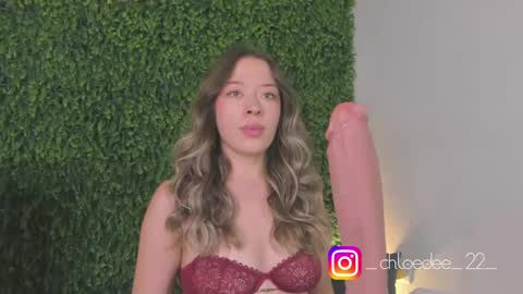 Chloe online show from 23, 9, 2025