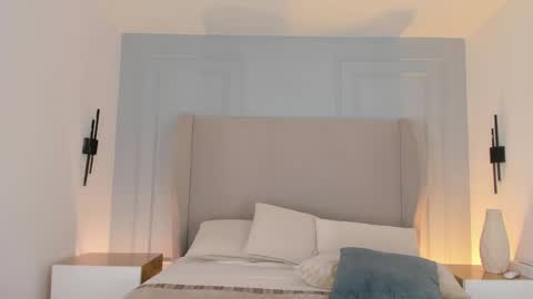 Chloe online show from 20, 4, 2026