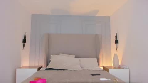 Chloe online show from 21, 4, 2026