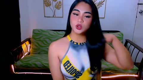 Snapshot of chloe_elsher chatting on 3, 5, 2026 Ts Chloeeeeee online show from 3, 5, 2026