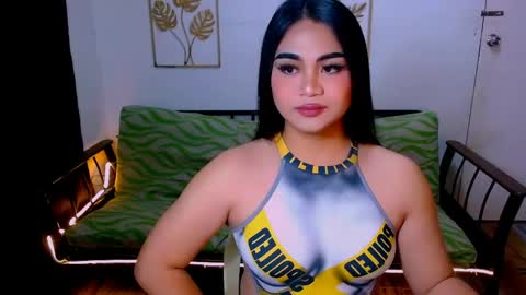 Snapshot of chloe_elsher chatting on 19, 5, 2026 Ts Chloeeeeee online show from 19, 5, 2026