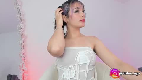 Chloe  online show from 8, 2, 2026