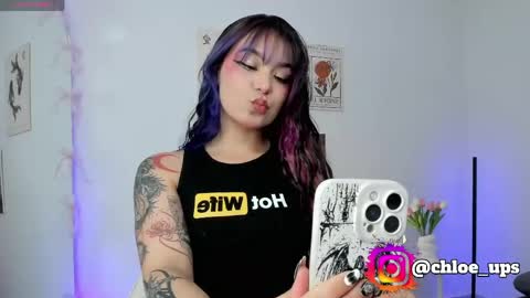 Chloe  online show from 24, 4, 2026