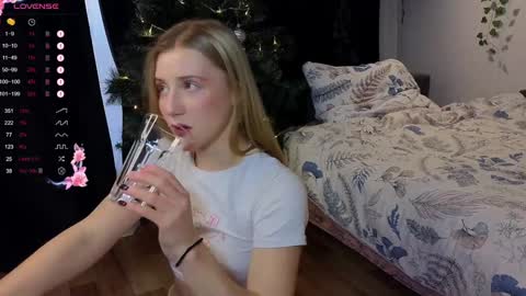 Arianaa Mourrr online show from 23, 12, 2024