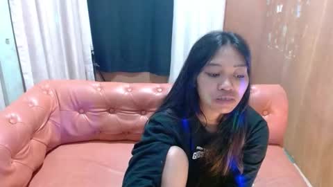 Snapshot of chloe_harlot chatting on 15, 12, 2025 chloe and harlot online show from 15, 12, 2025