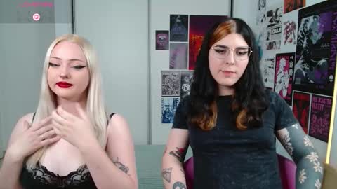 Snapshot of chloe_levine chatting on 23, 2, 2026 Chloe Levine online show from 23, 2, 2026