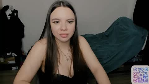 Chloe online show from 20, 4, 2026