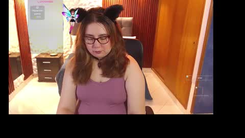 chloe_prg online show from 9, 9, 2025