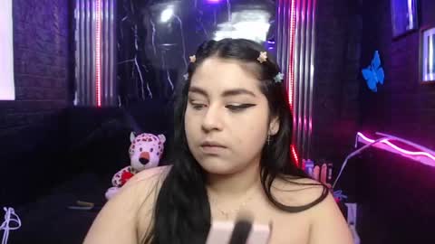 Snapshot of chloe_smith5 chatting on 17, 4, 2026 chloe_smith5 online show from 17, 4, 2026