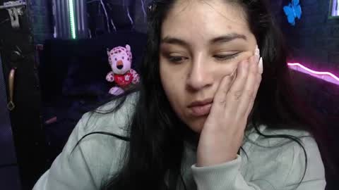 Snapshot of chloe_smith5 chatting on 28, 4, 2026 chloe_smith5 online show from 28, 4, 2026