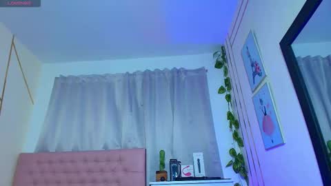 Snapshot of chloe_swarts chatting on 14, 12, 2025 Lulu online show from 14, 12, 2025