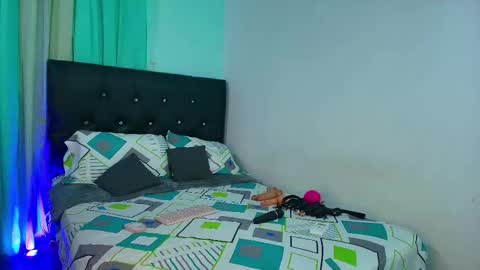 Snapshot of chloe_swarts chatting on 10, 2, 2026 Lulu online show from 10, 2, 2026