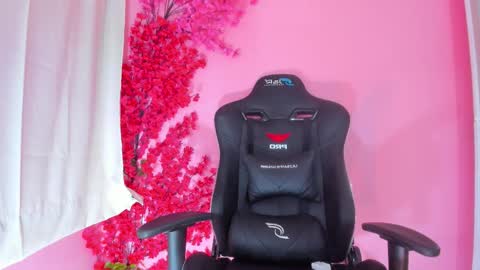 Snapshot of chloe_sweet7 chatting on 3, 12, 2025 Chloe Miller online show from 3, 12, 2025