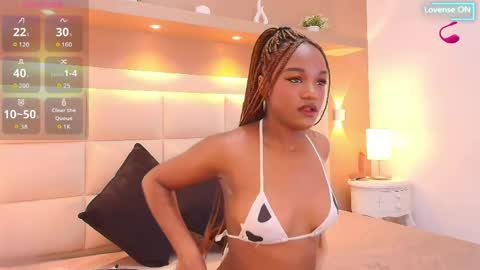 CHLOE online show from 25, 5, 2026