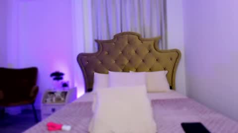 Snapshot of chloecheryy chatting on 5, 12, 2024 Chloe online show from 5, 12, 2024