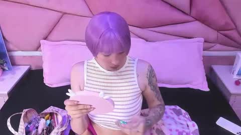 Snapshot of chloee_thompson chatting on 7, 3, 2025 ChloeeThompson online show from 7, 3, 2025