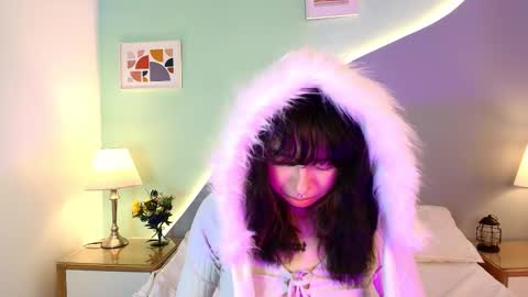 Snapshot of chloeesky chatting on 9, 10, 2025 chloeesky online show from 9, 10, 2025