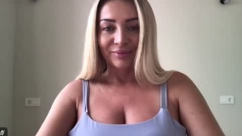 Snapshot of chloefree chatting on 26, 6, 2026 Chloe online show from 26, 6, 2026