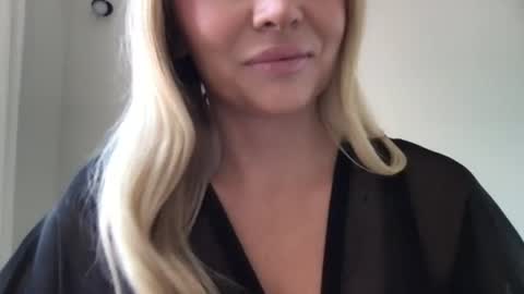 Snapshot of chloefree chatting on 7, 7, 2026 Chloe online show from 7, 7, 2026