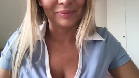 Snapshot of chloefree chatting on 23, 7, 2026 Chloe online show from 23, 7, 2026