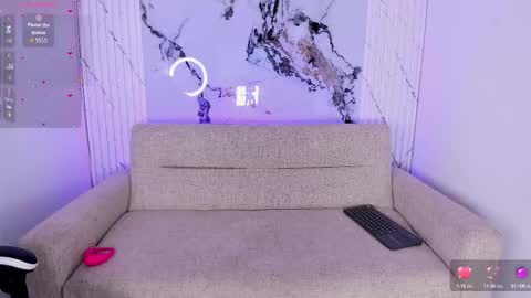 chloegils online show from 23, 9, 2025