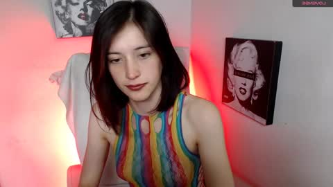 Snapshot of chloejohnsoon chatting on 21, 1, 2025 Chloe online show from 21, 1, 2025