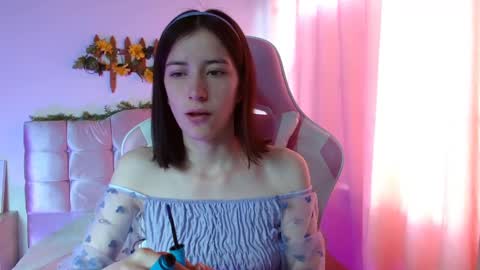 Snapshot of chloejohnsoon chatting on 19, 2, 2025 Chloe online show from 19, 2, 2025