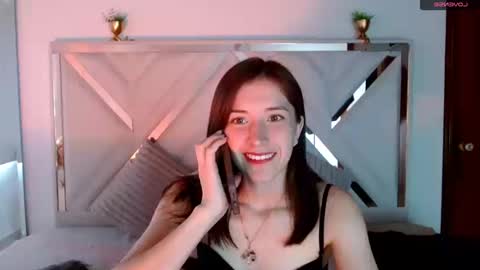 Snapshot of chloejohnsoon chatting on 10, 9, 2025 Chloe online show from 10, 9, 2025