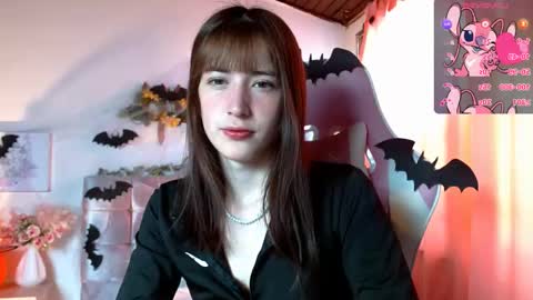 Snapshot of chloejohnsoon chatting on 19, 10, 2025 Chloe online show from 19, 10, 2025
