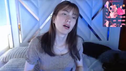 Snapshot of chloejohnsoon chatting on 18, 11, 2025 Chloe online show from 18, 11, 2025