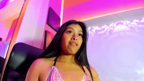 Snapshot of chloemartini_ chatting on 9, 7, 2026 ChloeSignup For Free Join my Fan Club online show from 9, 7, 2026