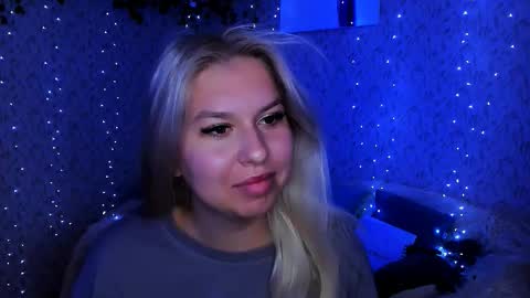 Snapshot of chloericci chatting on 29, 9, 2025 ChloeRicci online show from 29, 9, 2025