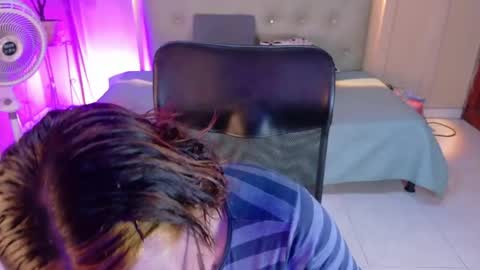 Chloe rosse online show from 3, 6, 2026