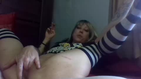 chloeseroticadventures online show from 25, 1, 2025