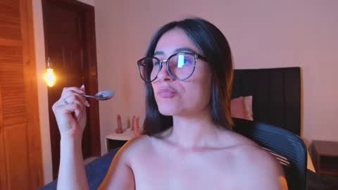 ChloeTurner  online show from 27, 2, 2026