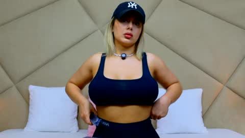 Snapshot of chloevee chatting on 30, 4, 2026 Chloe Vee online show from 30, 4, 2026
