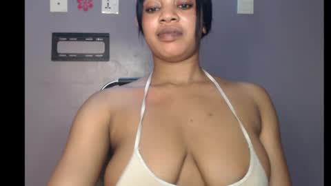 Snapshot of choco_chocox chatting on 20, 2, 2025 ESTHER online show from 20, 2, 2025