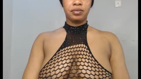 Snapshot of choco_chocox chatting on 13, 10, 2025 ESTHER online show from 13, 10, 2025