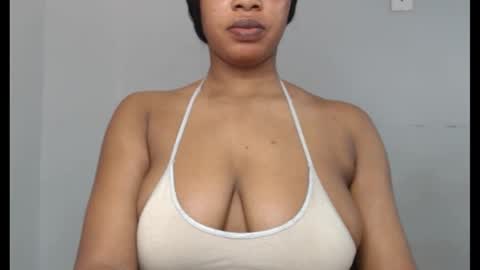 Snapshot of choco_chocox chatting on 14, 10, 2025 ESTHER online show from 14, 10, 2025