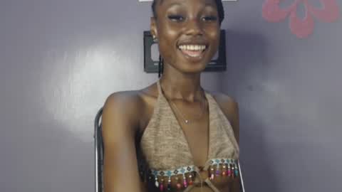 Snapshot of choco_petitqueen chatting on 9, 1, 2025 choco_petitqueen online show from 9, 1, 2025