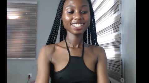 choco_petitqueen online show from 12, 11, 2025