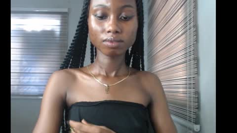 choco_petitqueen online show from 29, 11, 2025