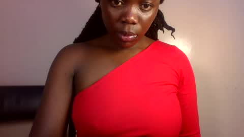 Snapshot of choco_vellvet chatting on 19, 6, 2026 sly online show from 19, 6, 2026