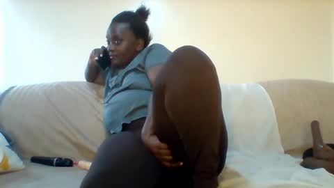 Snapshot of chocobabe002 chatting on 1, 7, 2026 chocobabe002 online show from 1, 7, 2026